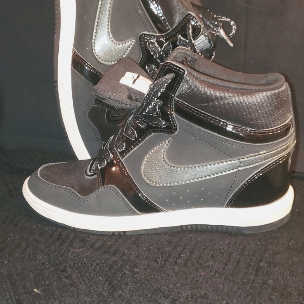 Nike Force Sky High Black Wedges Woman Size 8